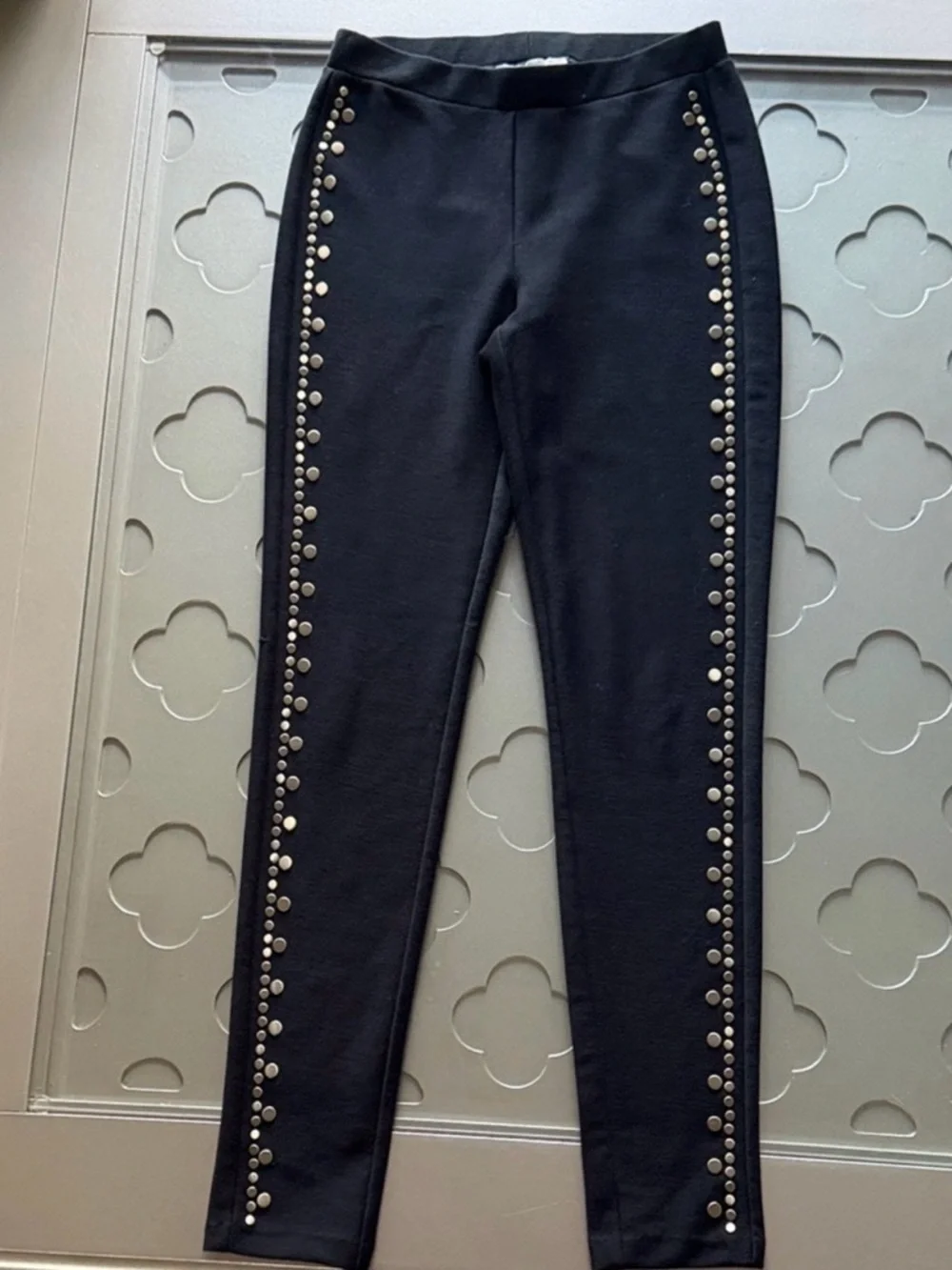 MICHAEL KORS Black Gold Studded Leggings XS Pull On Skinny Stretch Pants